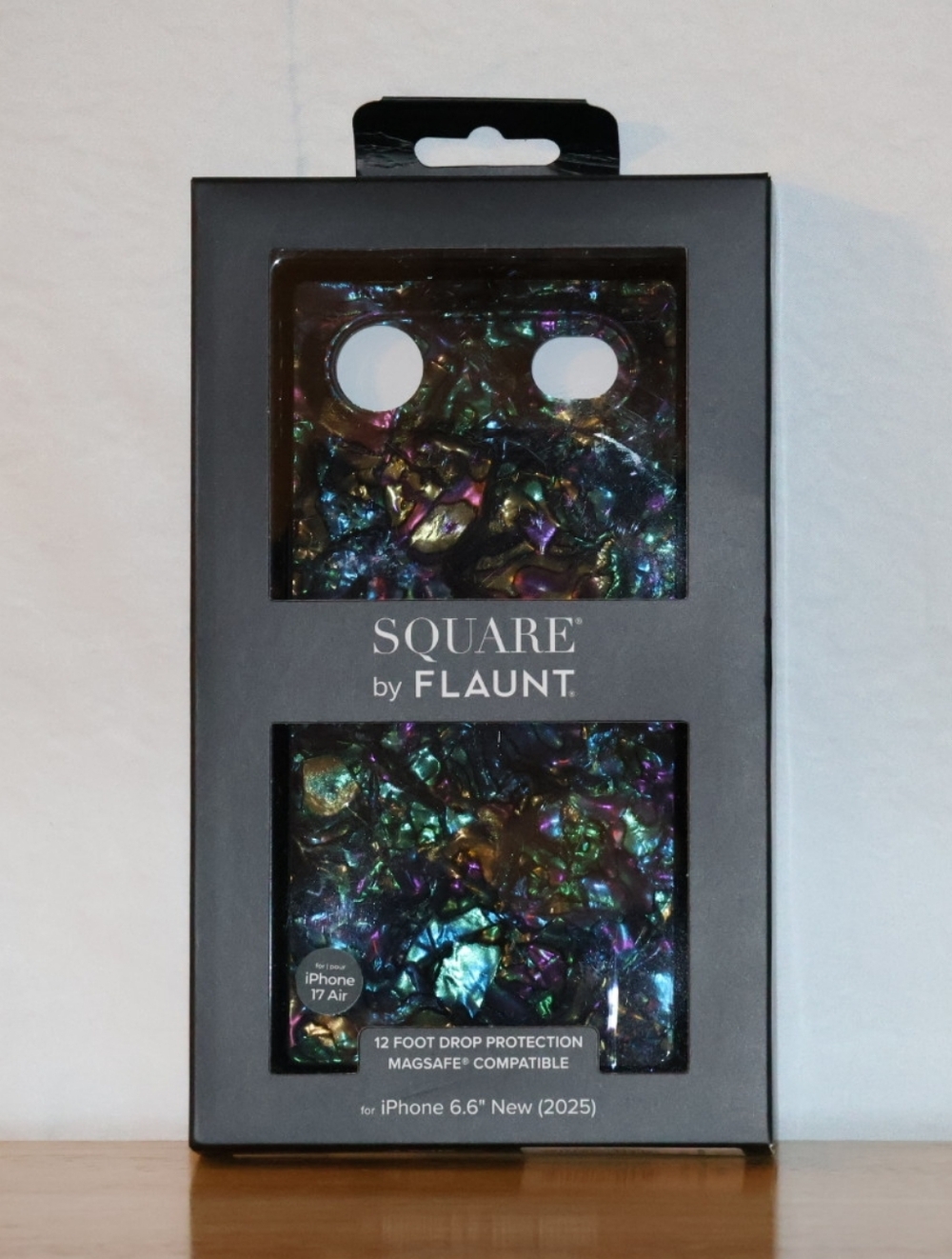 SQUARE by FLAUNT Iridescent Faux Abalone Shell iPhone 17 Air Phone Case. NWT.